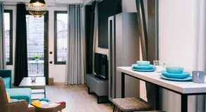 Volos Suites Center - Image 2