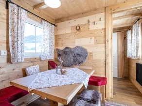 Cozy Chalet in Niedernsill near Lake - Image 4