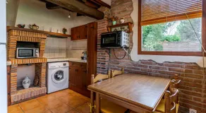 Casa Rustica con piscina en Girona - Image 4