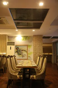 hotel radiance - Image 2