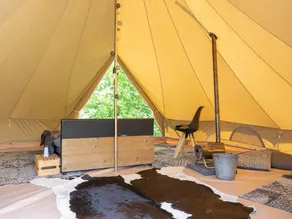 Beautiful safari tent in Twijzel with terrace - Image 3