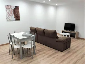 Apartment in Ourense near Hot Springs - Image 2