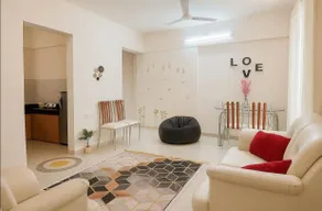 LuxeBnb 2BHK Kharadi - Image 2