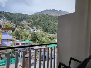 Goroomgo Hill Town Dharamshala - Image 5