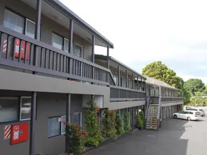 Motel 80 - Image 4