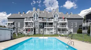 Condo-piscine à 200M du Memphré - Image 3