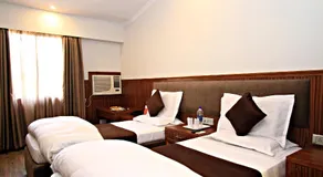 Hotel Empire Central Street - Image 2