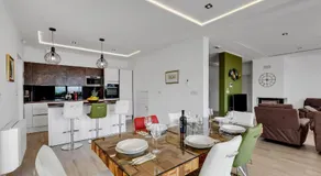 Maison avec jardin, barbecue et piscine privée - Image 5