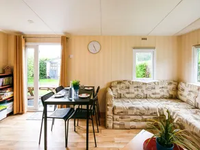 Welcoming Chalet in Renesse near Seabeach - Image 4