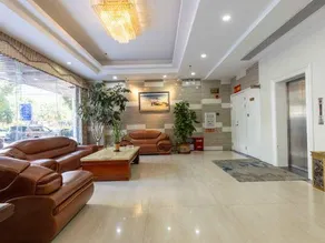 Haiyi Holiday Hotel - Image 2