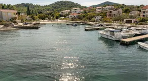 Stunning Apartment In Lukoran With House Sea View - Image 4