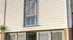 Modern Seaside Townhouse feat Sauna near Brighton - Image 5