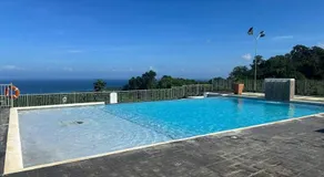 2 bed bungalow en-suite, with pool & gym - Image 4