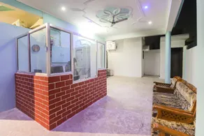 Flagship Xpress Stays Near Munshi Pulia Metro Station - Image 5