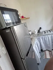 Cozy Apartment with optional airport transfer - Image 5