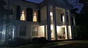 The Montgomery B&B - Image 2