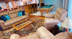 Black Jacks Downtown Loft - Image 3