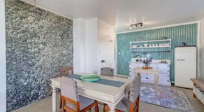 Milky Way Holiday Home - Image 2