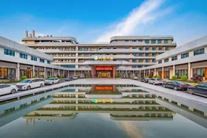 Yulin City Luchuan Hot Spring Jiulong Villa - Image 5