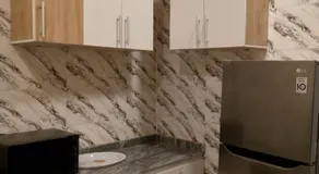 Appartement accueillant 2 chambres avec parking à Ifako-Ijaiye - Image 3