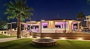 Jannos Beach hotel - Image 4