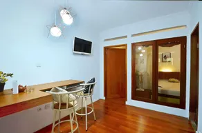 Villa Amethyst M-26 Dago 2 Bedrooms - Image 2