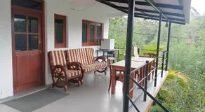 Ella Breeze Homestay - Image 3