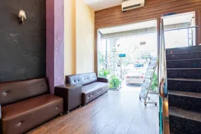 Hotel Lotus Grand - Image 5