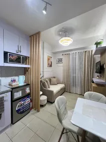 Comfy homey vibe  1BR unit at The Rochester  Condo - Image 2