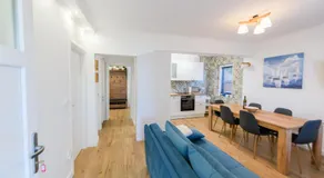Apartment Miranda with terrace and BBQ by the sea - Image 2