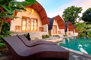 Uma Manyar Sunset Villa - Image 3