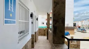 DORI ROOMS - Hostal - Image 2