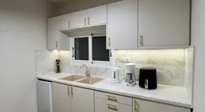 Emerald Luxury Apartments - ATH Airport - Image 5