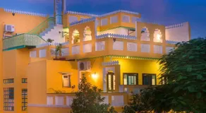 The Coral Court Homestay - By Tajmahal-True Colors & Aesthetics of India - Image 4