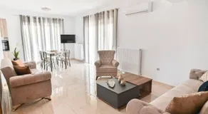 Oliva - Image 2