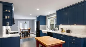 Perch - Stylish 3BR Retreat | Open Living + Free Parking - Image 5