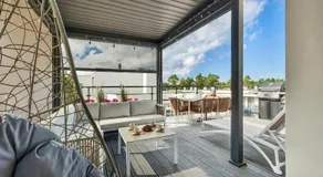 Two-level apartment, private terrace with jacuzzi - Image 3