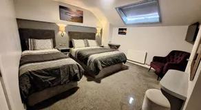 Murphy's Pub and Bed & Breakfast - Image 2