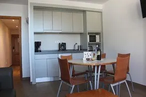 Apartamentos GHM Plaza - Image 3