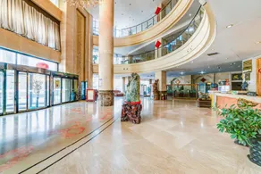 Lu Long Grand Hotel - Image 2