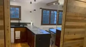 Appartement chaleureux à Megève - 80 m² avec jardin et cheminée. - Image 2