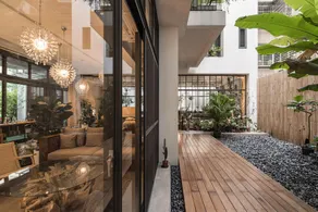 SI Hotel - Image 3