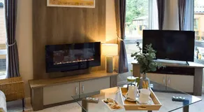 Riverside Lodge - Image 2