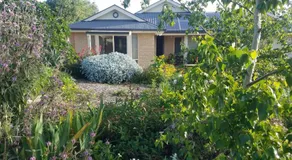Blue Wren Retreat - Image 2