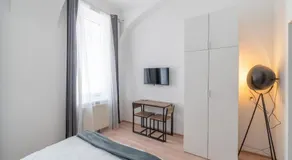 Centre Apartments - Image 2
