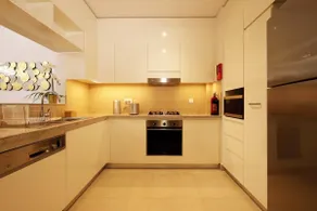 Spacious 2BR | Downtown views | wide open views 03 - Image 4
