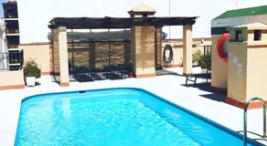 Agua I & seasonal pool by ELE Apartments - Image 2