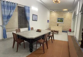 Village homestay family garden - Image 4
