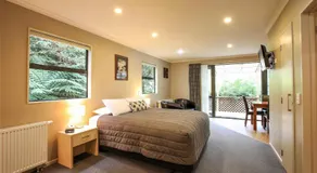 Kaka Retreat Motel, Stewart Island - Image 2