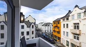Spectacular 186 sqm luxury apt -prime location - Image 5